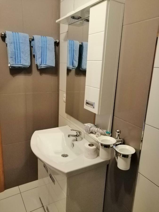 Apartments Ema Ivanica Eksteriør billede